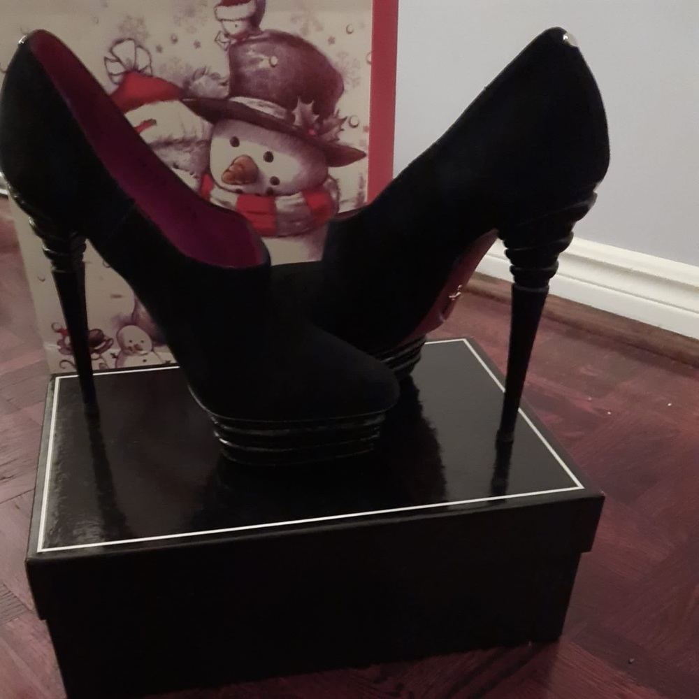 - Cesare Paciotti heels -